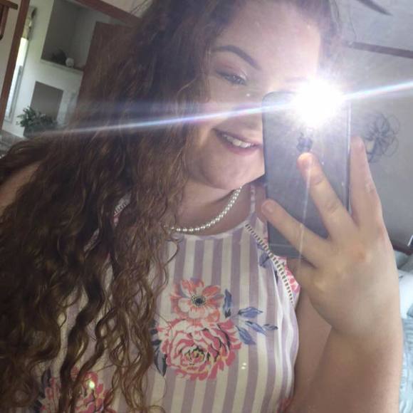 Meet your Posher, Bailey - Picture 1 of 1